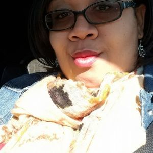 Meet your Posher, Ms.